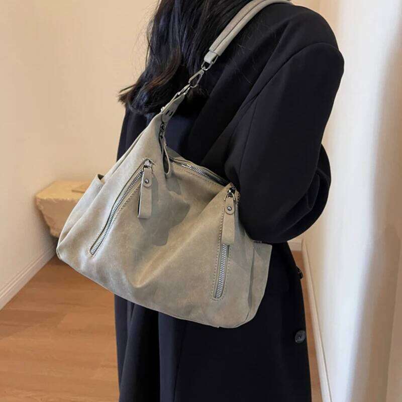 Autumn Practical Large Capacity Women's Versatile Retro Frosted Crossbody Bag Texture Zipper Decoration Shoulder Commuter To XJ260306