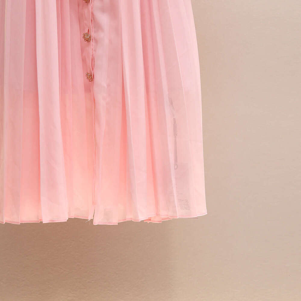 2026 autumn and winter new soft style pink heavy pearl doll collar long sleeved waist pleated flower dress