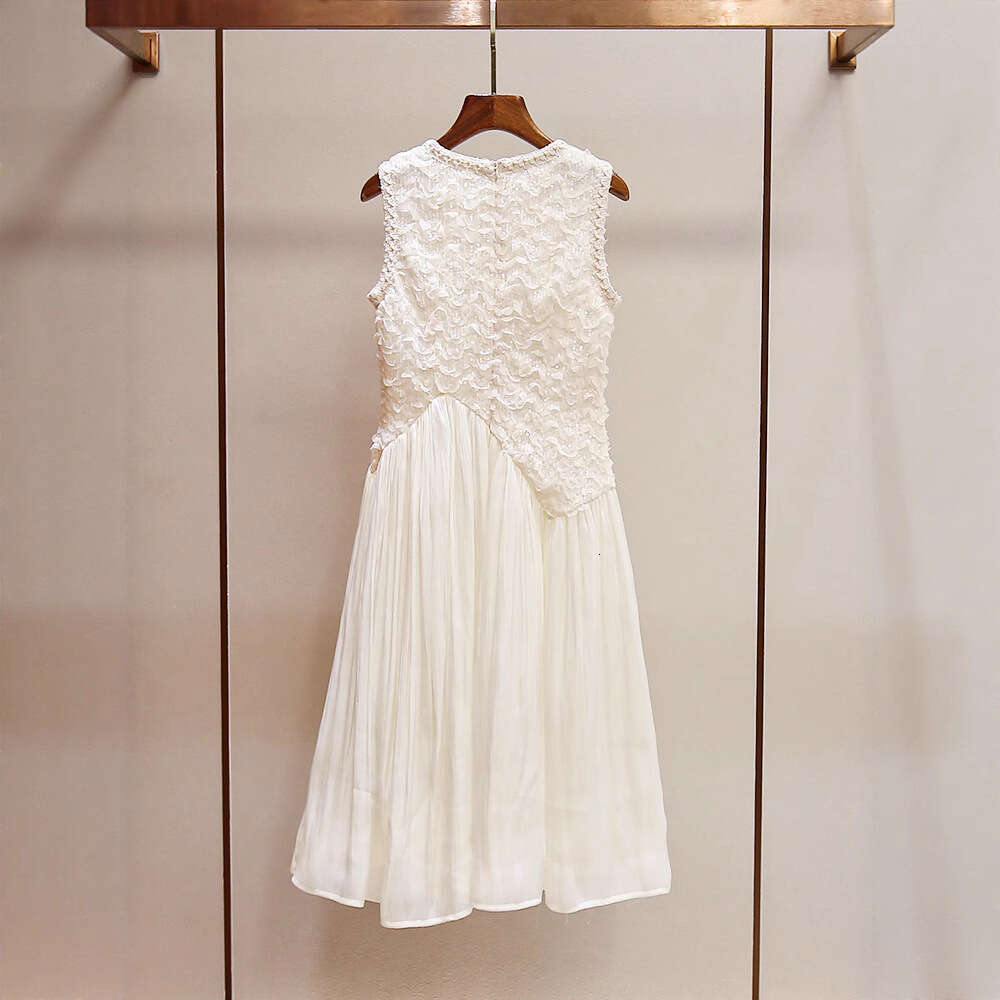 2026 designer high-end women's summer new style French chic thick sequined sleeveless vest skirt