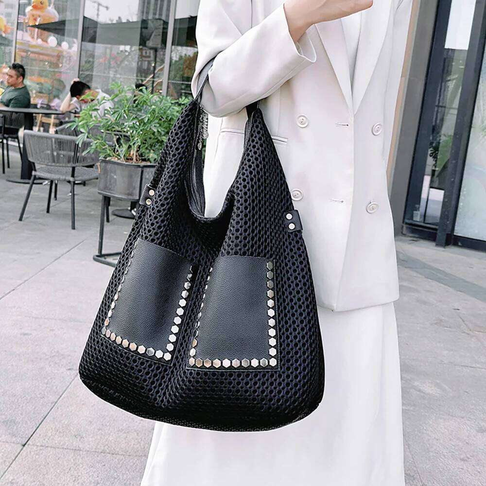 Women Totes European Style Rivet Design Hollow Out Shoulder Bags Summer Outdoor Casual Large Capacity Crossbody Bag XJ260306