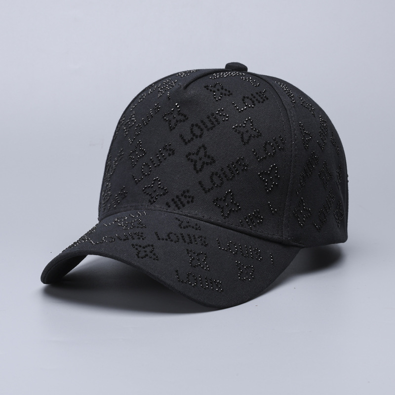 2026 New Designer Luxury Brand Women's Baseball Cap With European And American Fashion Style Crystal Small Logo Hard Brim Decoration Beak-shaped 