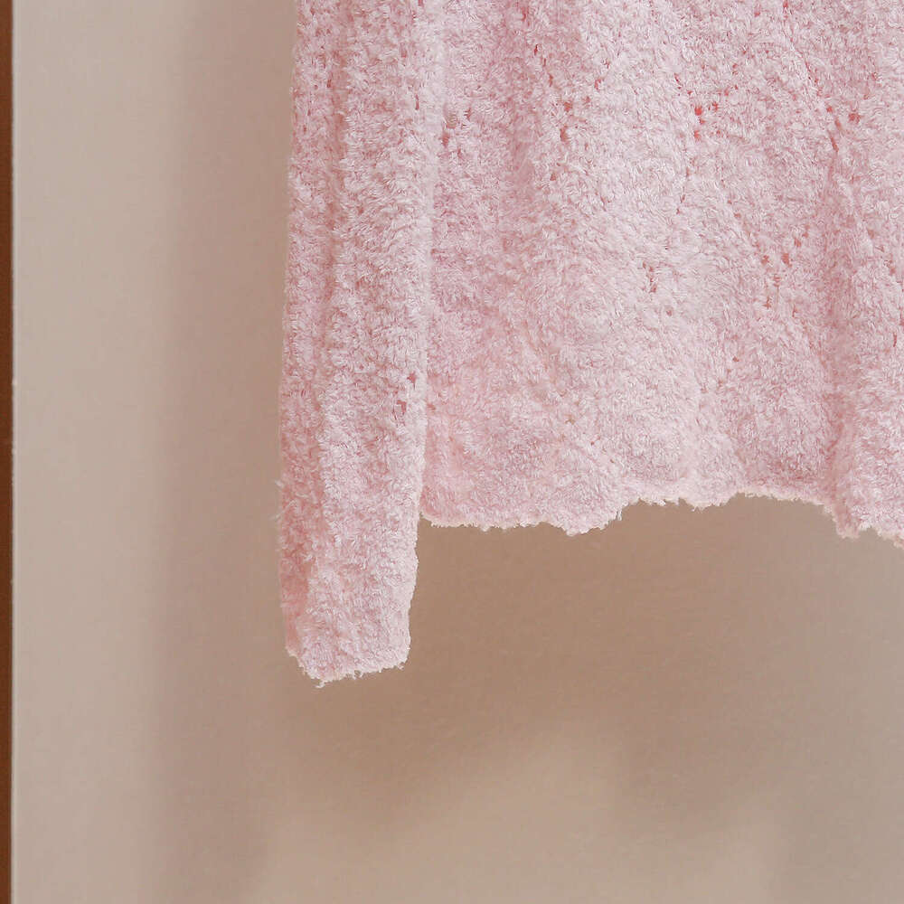 2026 designer high-end women's clothing autumn A13 and winter new style French retro soft pink knitted women's sweater