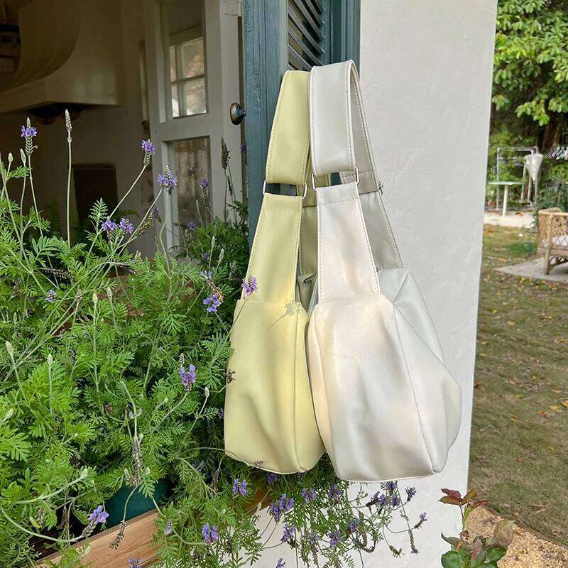 New Solid Color PU Soft Leather Women's Large Capacity Crossbody Small Commuter College Student Class Shoulder Totes Bag XJ260306