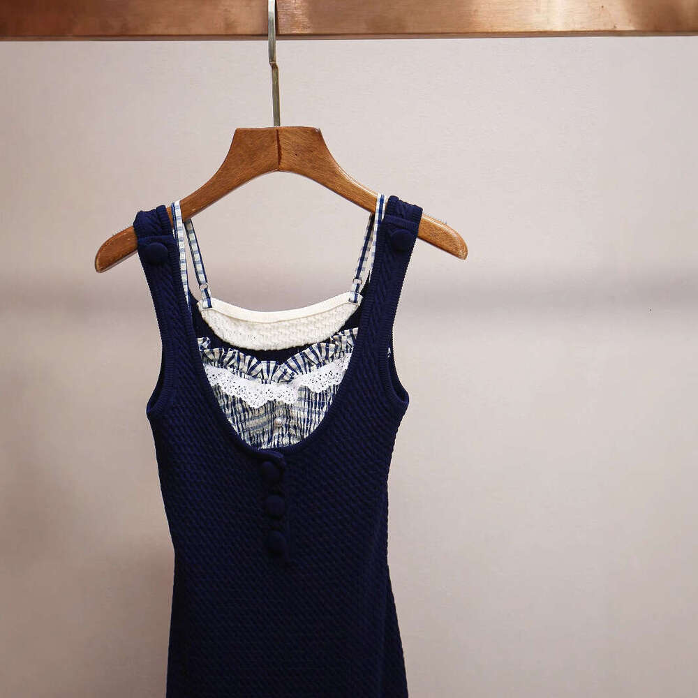 2026 high-end women's summer new French retro sexy elegant lace slim fit suspender dress