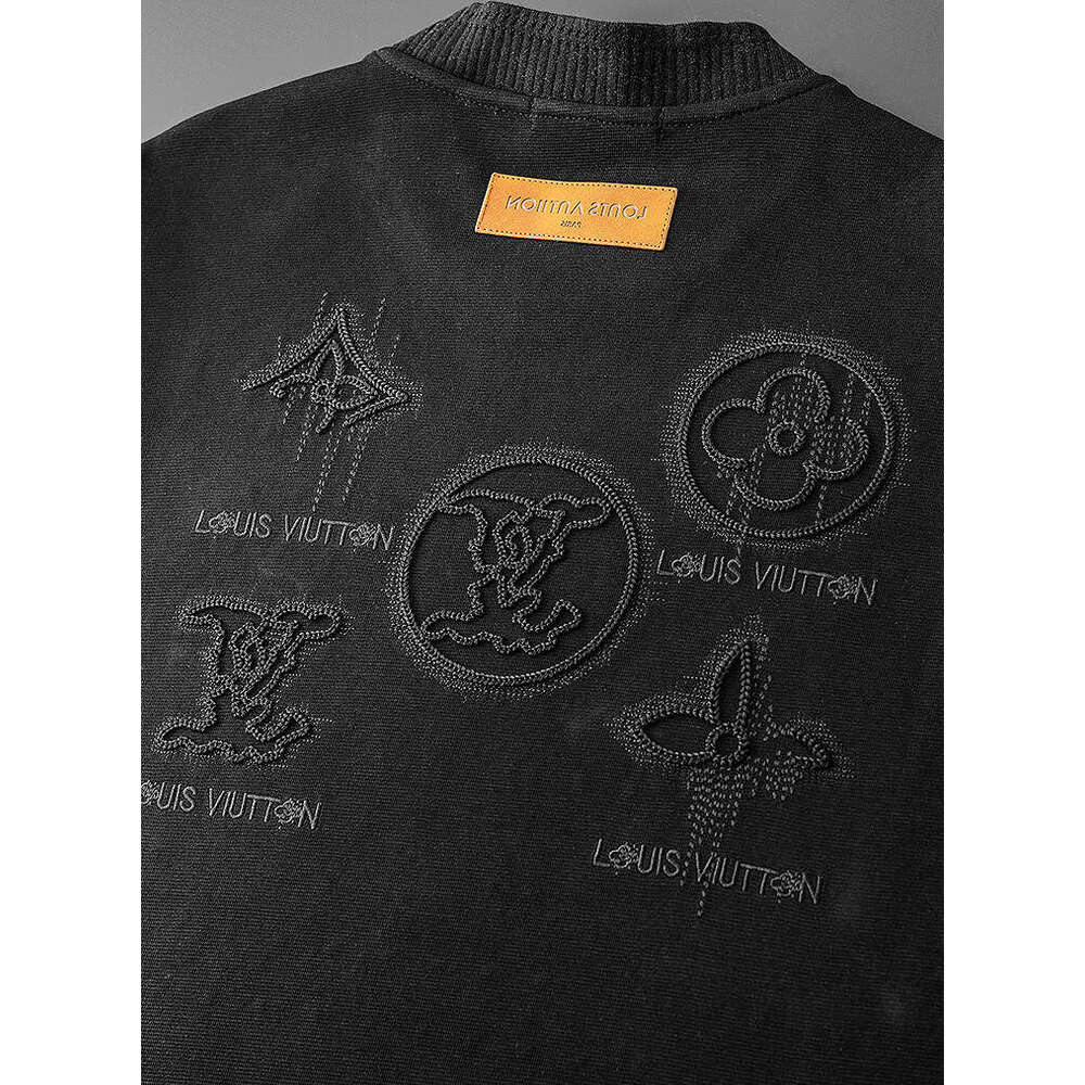 European Station Trendy Brand Light Luxury High-End Embroidered Short Sleeve T-Shirt Men 2026 Summer New Fashion Round Neck Versatile Top Luanyun Luan