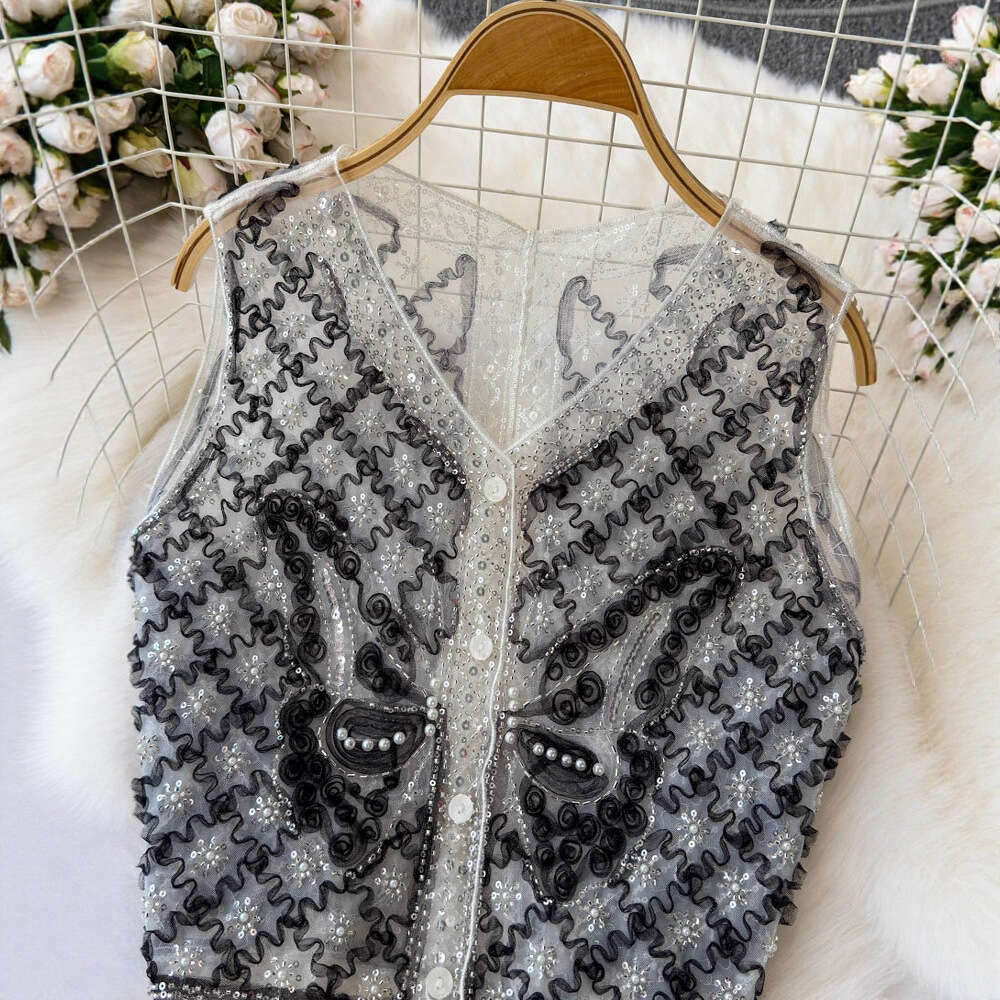 2026 Spring and Summer New French A13 Heavy Industry Pearl Sparkle Sleeveless Tank Top for Women, Slim and Elegant Style