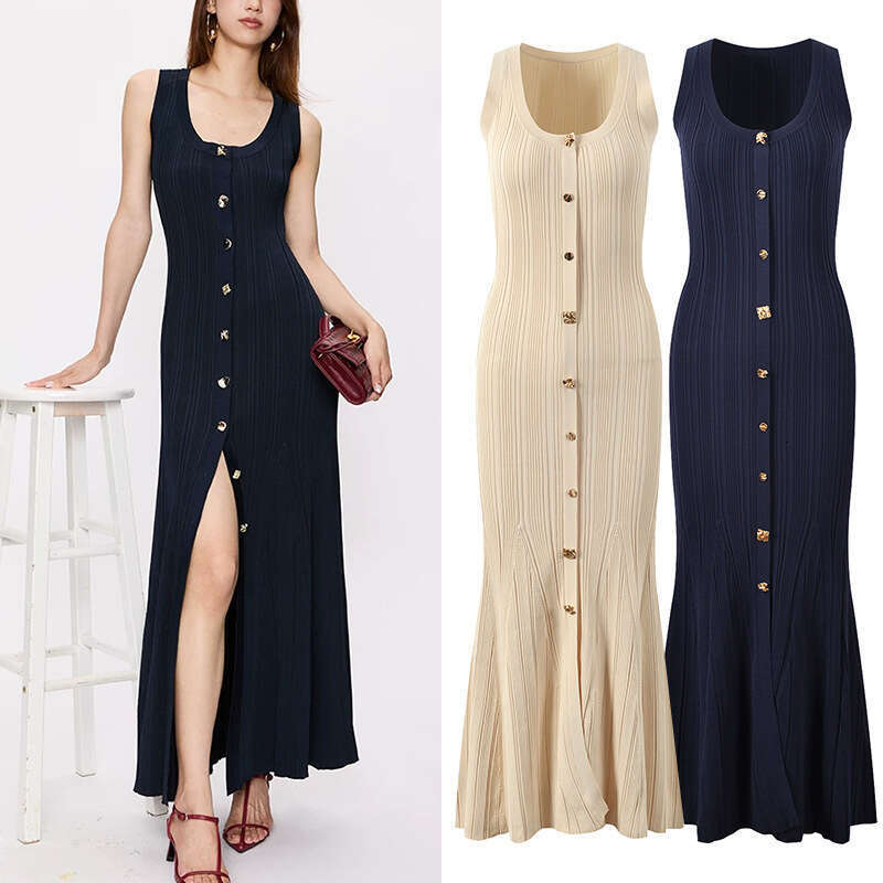 2026 spring and summer new designer sleeveless metal buckle one-piece European and American style INS knitted dress