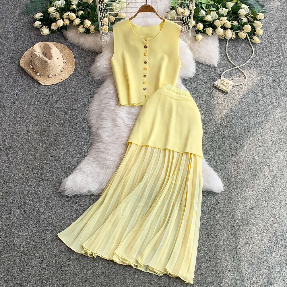 2026 Spring A12 and Summer European and American French New Knitted Dress Sleeveless Tank Top High Waist Skirt Set