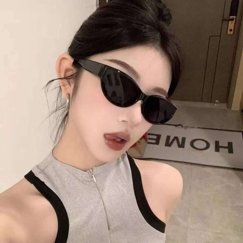 Fashion Cat Eye Summer Outdoor Oval Frame Sunglasses Vintage Travel Street Style Elliptic Square Eyewear Women Men Z260306