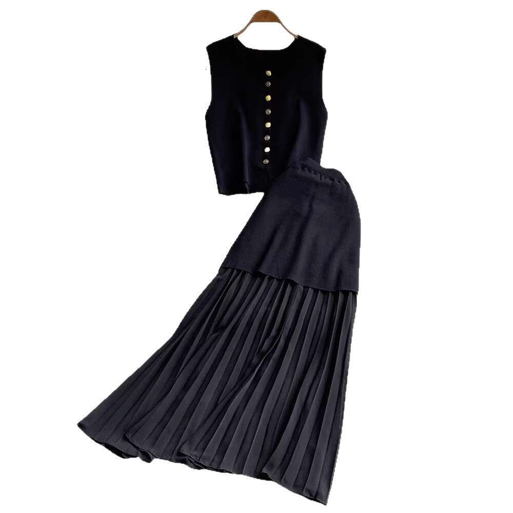 2026 Spring and Summer European and American French New Knitted Dress Sleeveless Tank Top High Waist Skirt Set