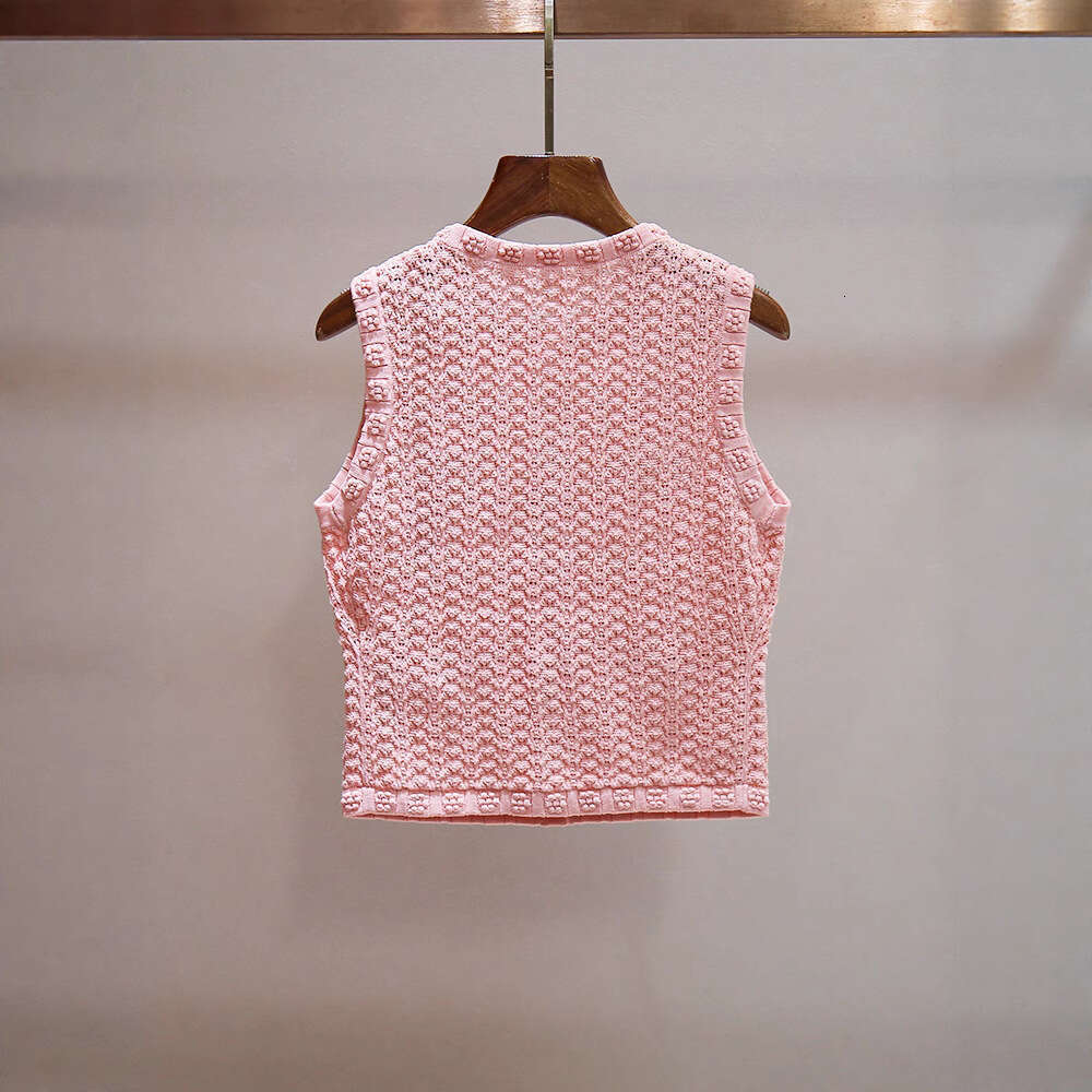 2026 high-end women's spring and summer French niche pink bead hollow single breasted vest knitted sweater