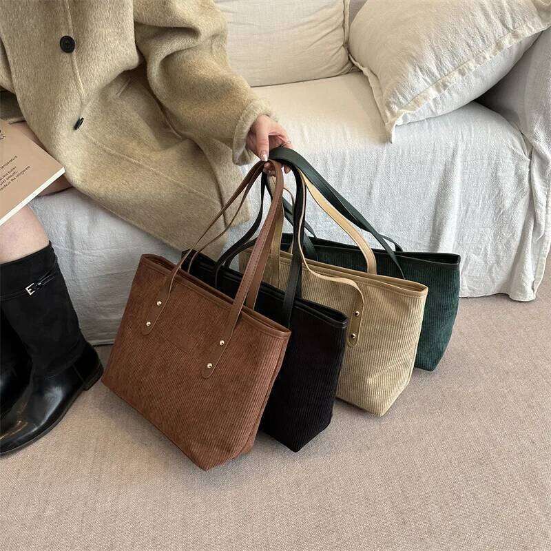 Stylish Corduroy Shoulder Large Capacity Tote Bag for Women Retro Commuter Purse Fall Fashion Simple Casual Handbag XJ260306