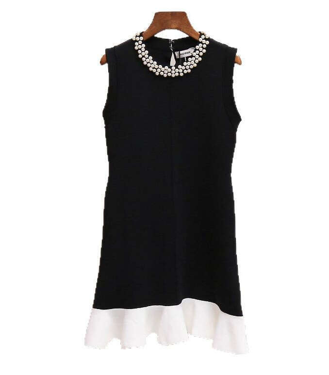 2026 Spring and Summer New French High end Elegant Beaded Round Neck Waist with Ruffles Knitted Tank Top