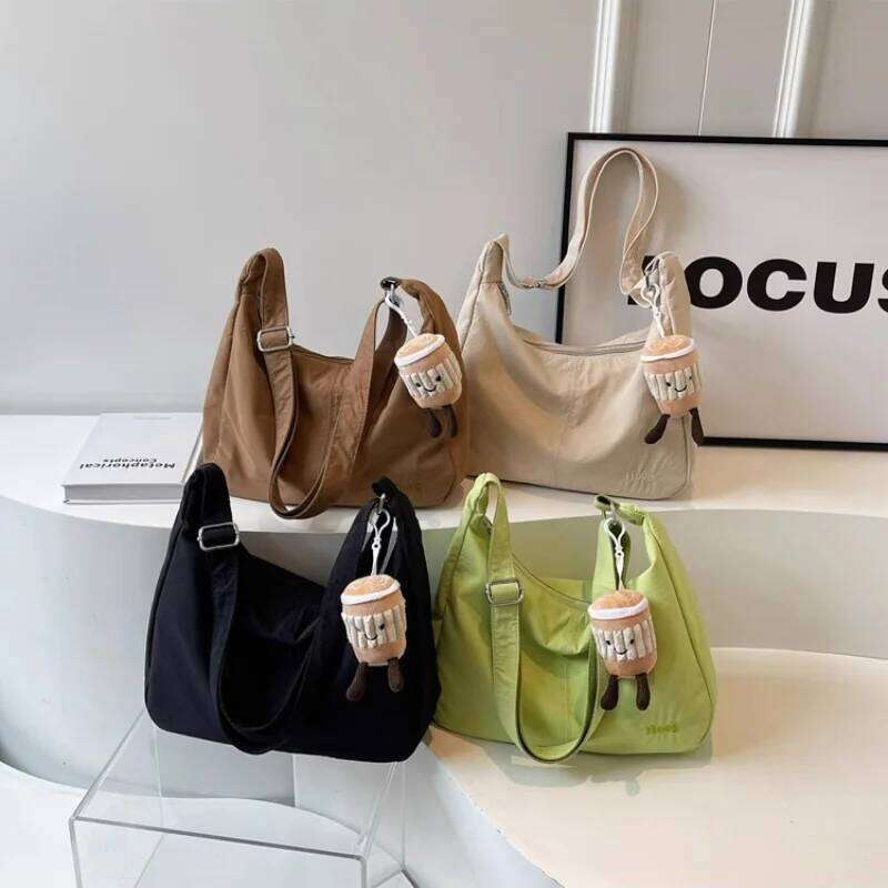 Simply-designed Female Shoulder Refined Dumpling Ins Style Casual Crossbody Bag Nylon Travel With Large Capacity XJ260306