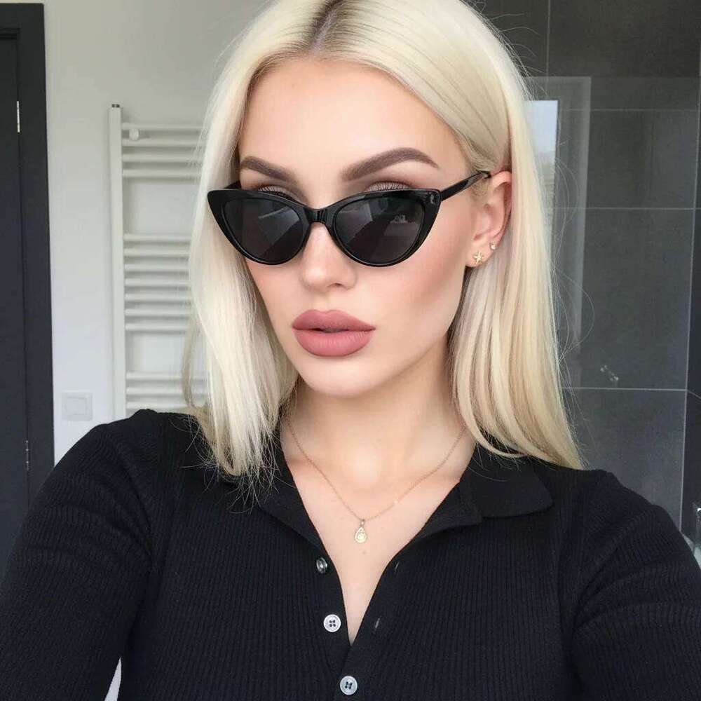 Women's Slim Cat Eye Sunglasses, 90s Retro Narrow Frame, UV400 Protection Anti-Glare Lenses, Trendy Shades Z260306