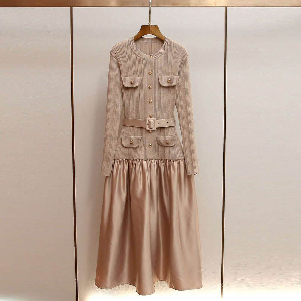 The new 2026 autumn and winter collection features high-density, elegant, and slim fitting A-line knitted dresses