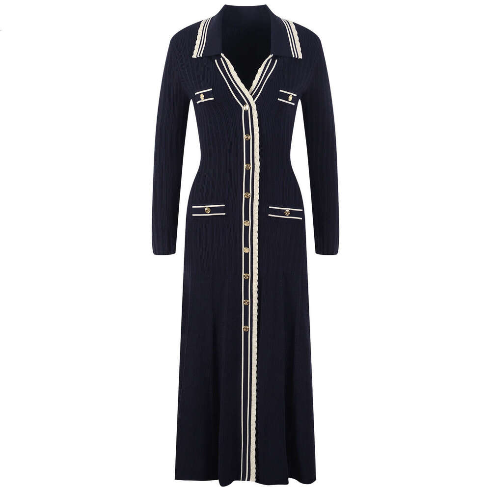 2026 designer French women's dress new waistband long sleeved slit knitted retro long skirt