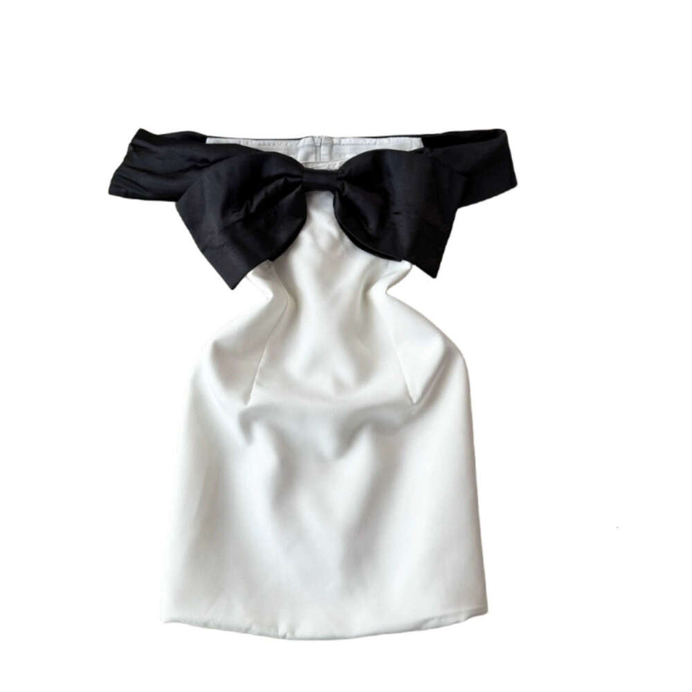 Hepburn style French A13 bow elegant strapless women's 2026 spring and summer high-end sexy off shoulder tight mini skirt