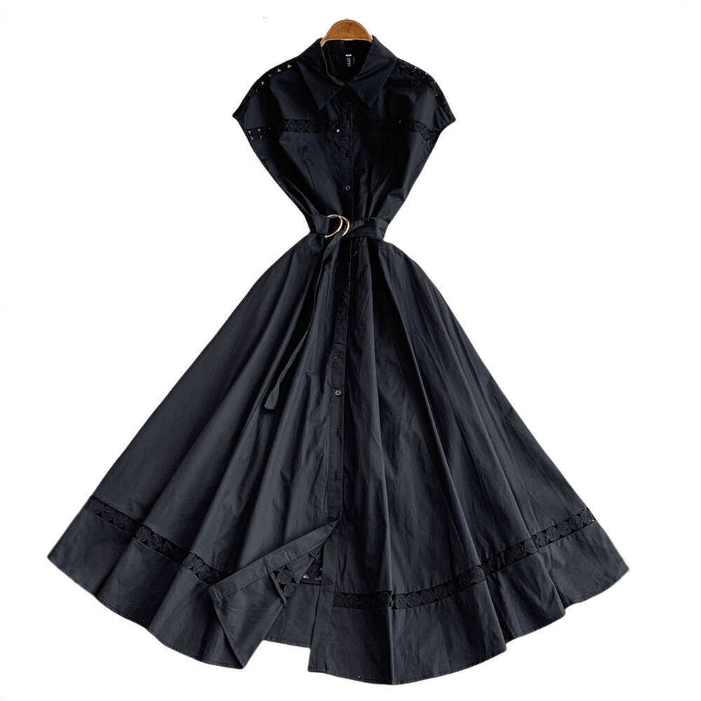 2026 Women's French Retro Style Lace Splicing Sleeveless Summer Button Waist Slimming Dress with Wide Bottom