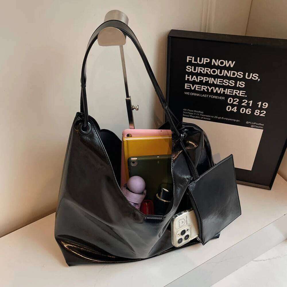 Retro PU Women's Shoulder Large Capacity Commuting Handbag with Small Purse High Quality Ladies Underarm Casual Tote Bag XJ260306