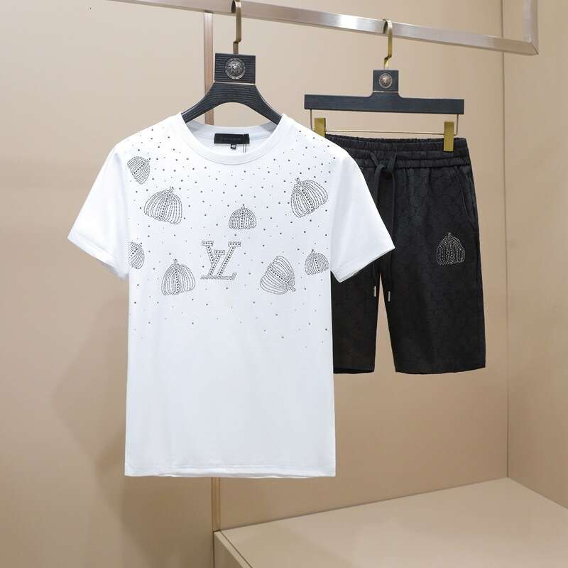 Short-Sleeve T-Shirt Round Neck Fashionable Designer Men's Clothing Summer New Half-Sleeve Tee Direct From Manufacturer Luanyun