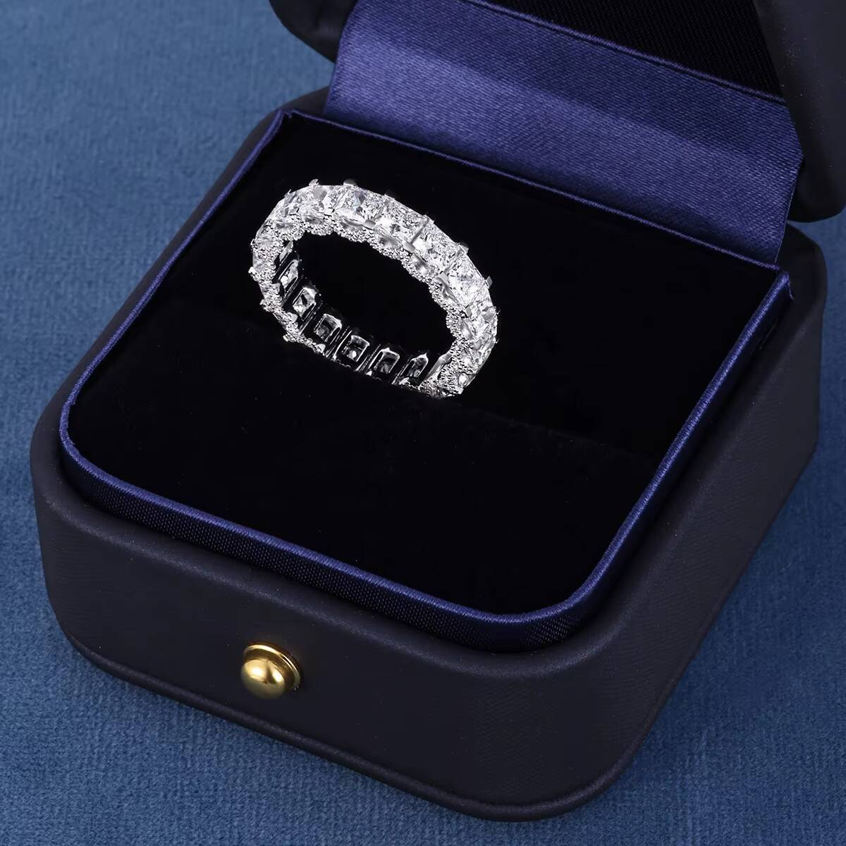 Custom Luxury S925 Silver 9k 10k 14k 18k Gold VVS D Moissanite Full Iced Out Lab Growth Diamond Wedding Engagement Band