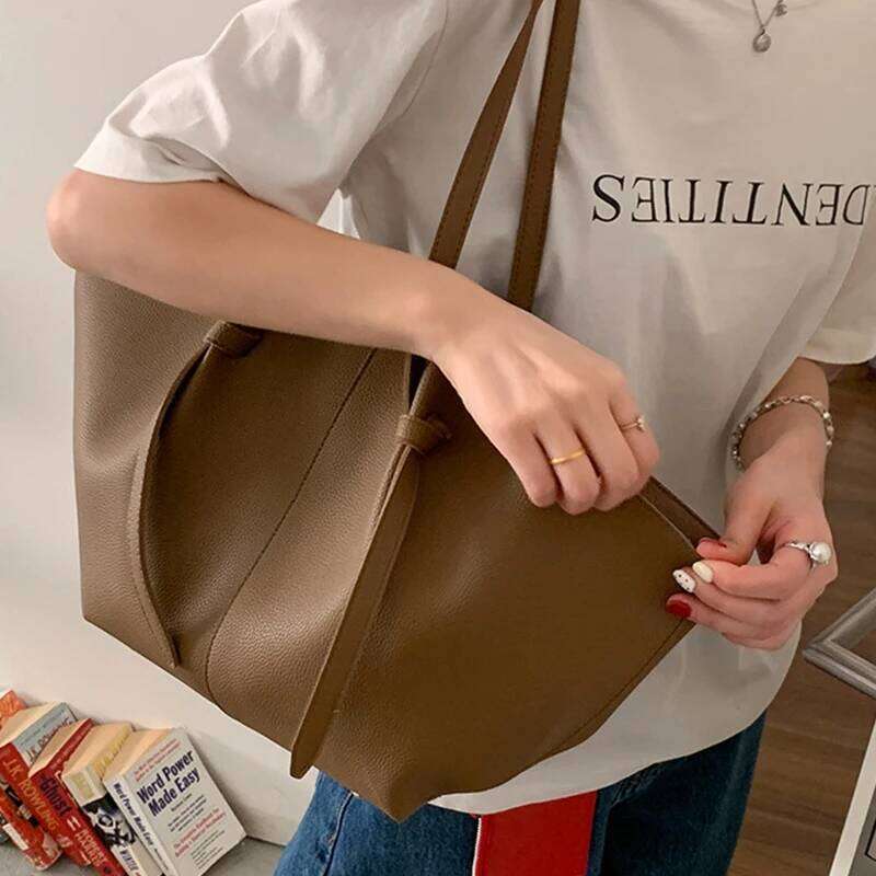 Luxury PU Leather Handbag for Women Large Capacity Fashionable Designer Tote Bag with Top Handle Perfect Shopper Hobo XJ260306