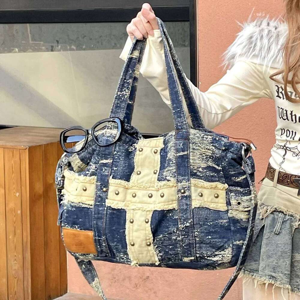 Washed Denim Women Handbag Luxury Rivet Designer Shoulder Crossbody for Female Large Capacity Shopper Bag big totes XJ260306