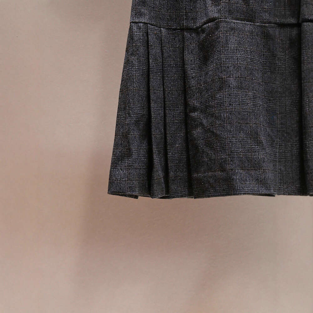 2026 Spring and Autumn New French English Color blocked Stand up Collar Short Sleeve Straight Fold Patch Single breasted Women's Dress