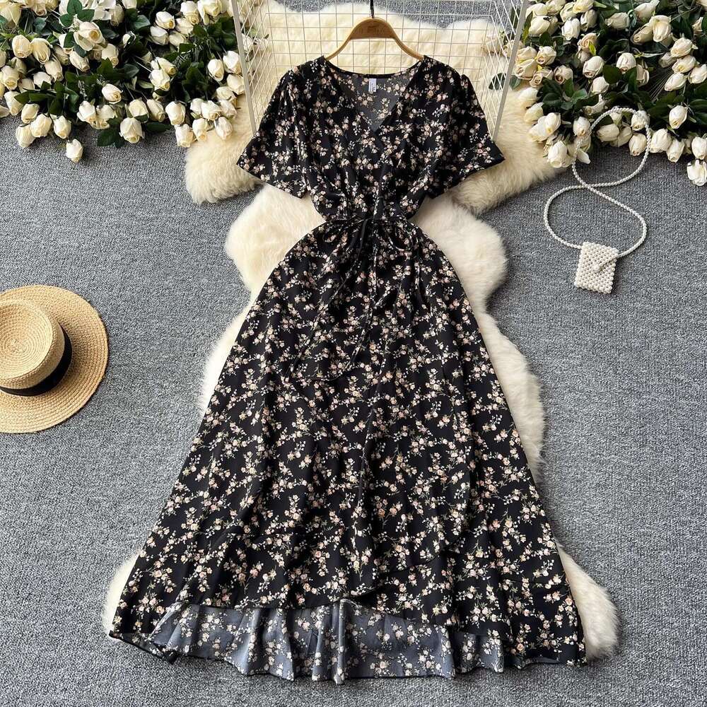 Designer slim fit design integrated V-neck tied waist short sleeved women's floral summer A12 elegant French long skirt