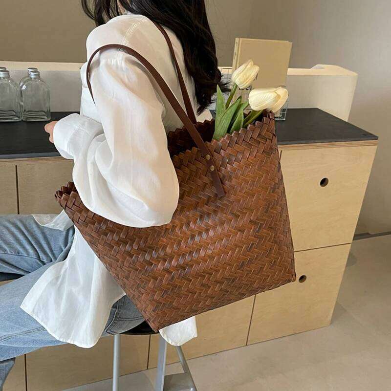 Summer Large Capacity Handbag Totes Rattan Handmade Straw Shoulder Bags For Women Travel Seaside Beach Bag bolsa feminina XJ260306