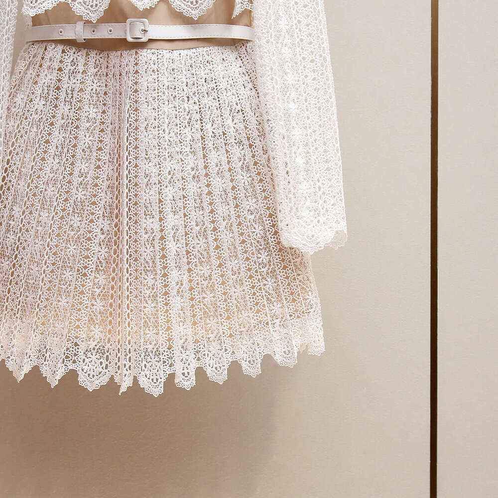 2026 Autumn/Winter New Elegant High end Social Style Heavy duty Water soluble Lace Fake Two piece Waist Dress Short Skirt