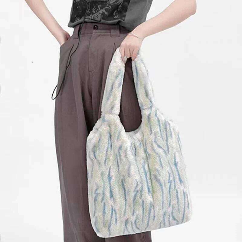 Large Capacity Handbag Women's Plush Shoulder Designer Shopper Tote Bags Girls Ladies Bookbag Purse XJ260306