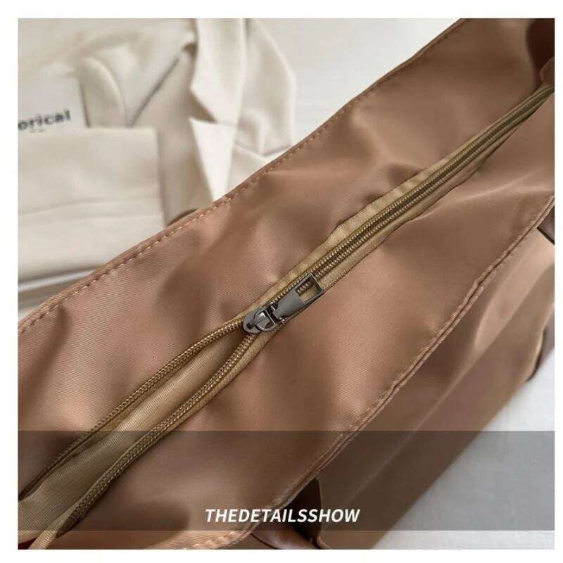 New large-capacity, fashionable stylish, casual and textured underarm single-shoulder tote bag, simple Oxford fabric, women' XJ260306