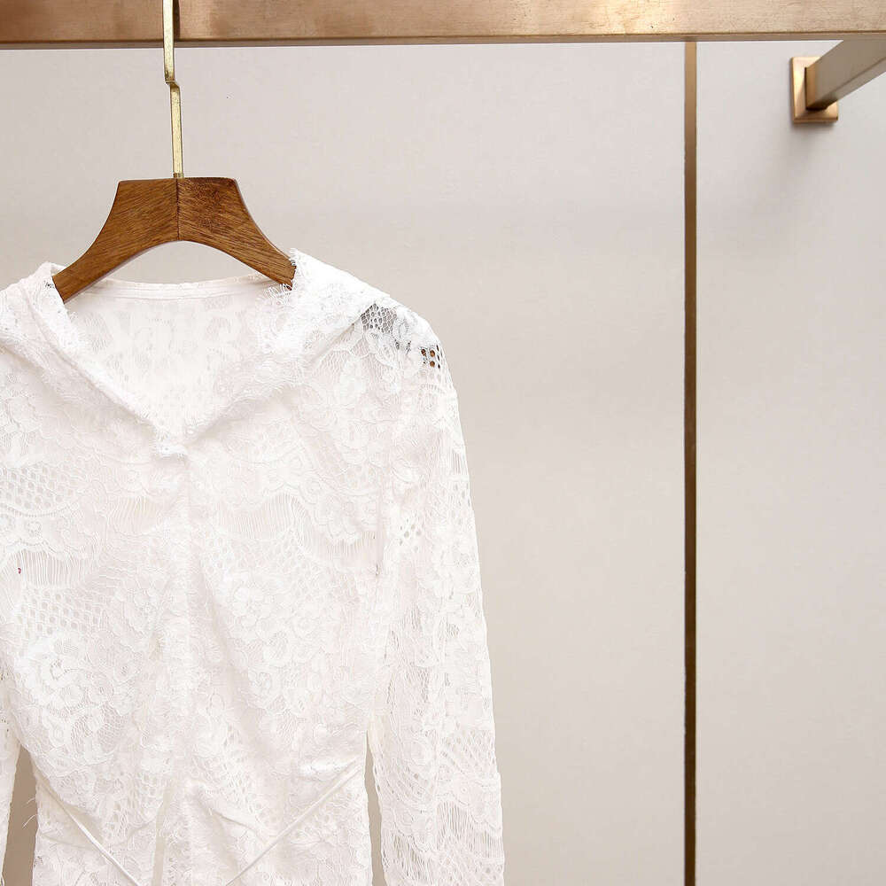 2026 designer high-end women's clothing autumn and winter new item heavy A12 water-soluble lace hooded slim fit women's top