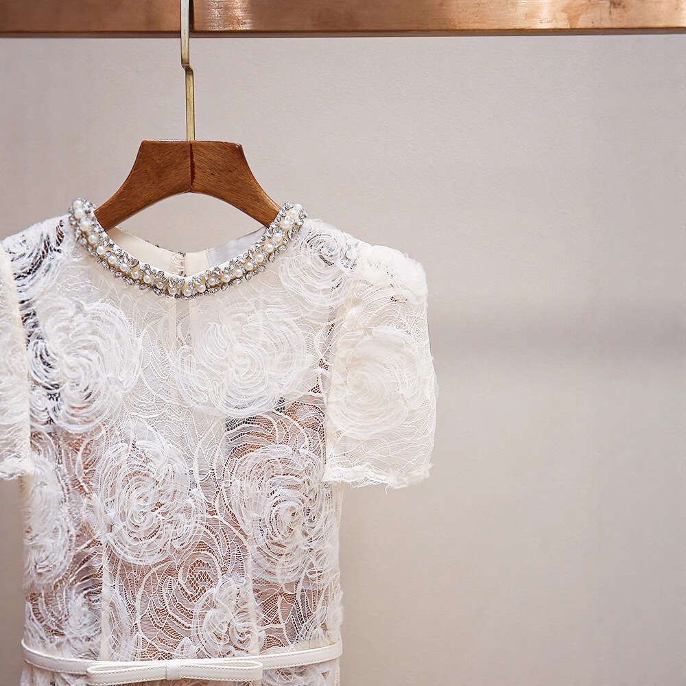 2026 Designer Women's Summer New High end Fashion Heavy Needle Round Neck Lace Medium length Skirt