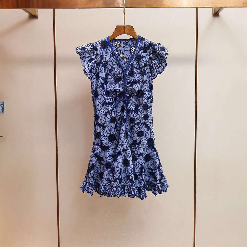 2026 Spring and Summer Embroidered Hollow Celebrity Style Elegant Sleeves V-neck Waist Women's Short Skirt