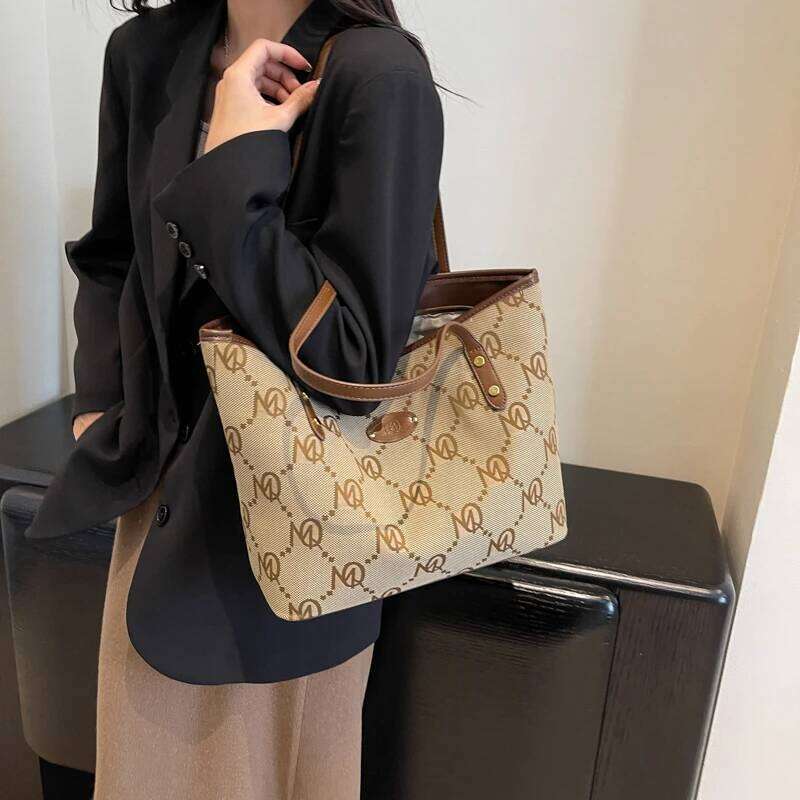 Women Luxury Leather Classic Fashion Shoulder Bag Designer Crossbody Tote Handbag For Beautiful Daily Looks XJ260306