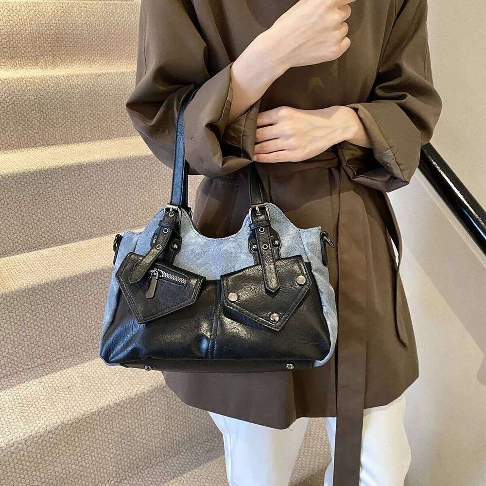 New Women's Fashion Motorcycle Underarm Crossbody Bag Spring Summer Commute Zipper Pocket Stylish Shoulder Handbag Gift XJ260306