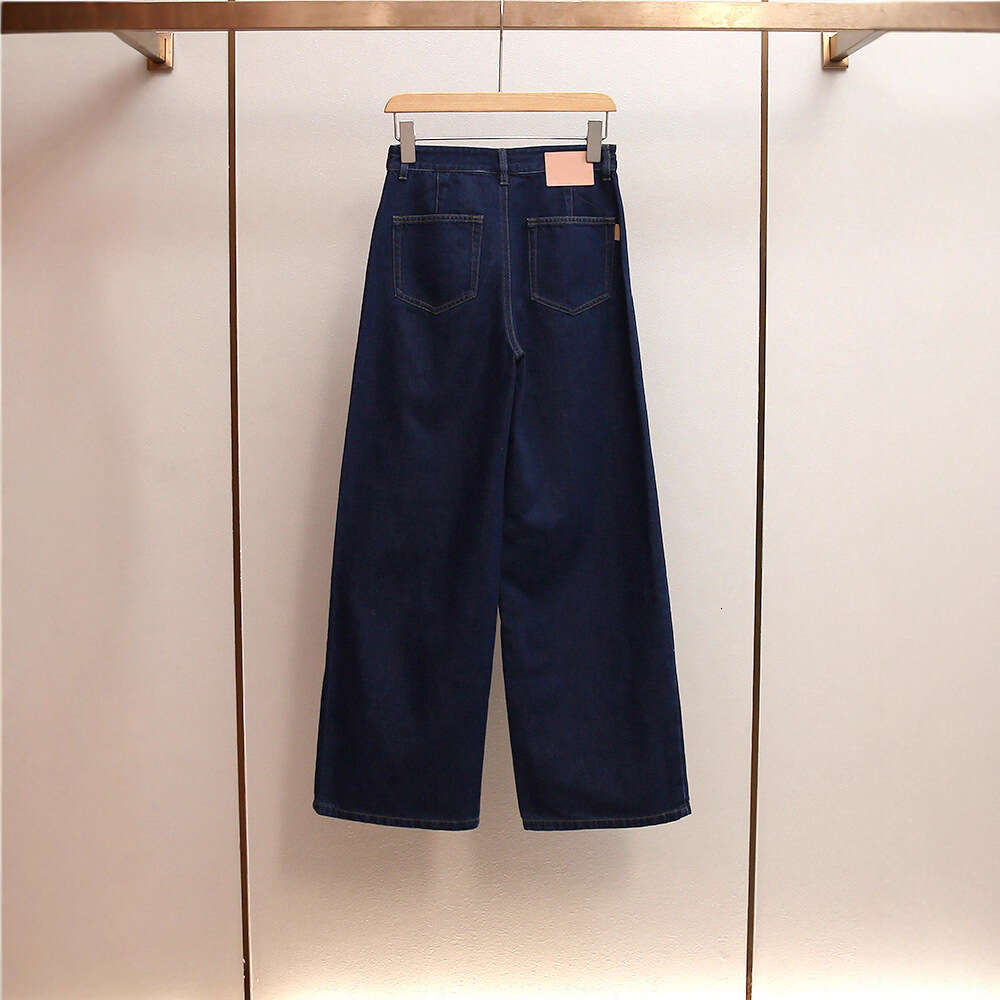 2026 Designer High end Women's Autumn New Era Shrink Bead Tank Top A-line Wide Leg Pants Cowboy Two Piece Set