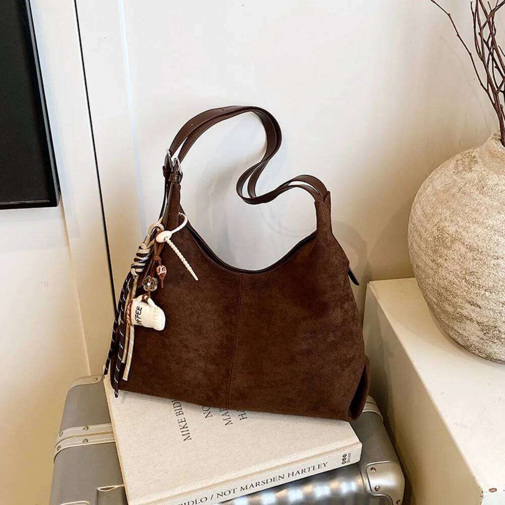 Faionable Large Capaci Suede Oulder Women's Retro Autumn Winter New Sle Tote Bag Single Strap Handbag for You 2025 XJ260306