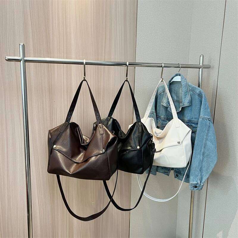 LEFTSIDE PU Leather High-capacity Shoulder Bags for Women 2025 Luxury Designer Tote Bag Females Fashion Handbags and Purses XJ260306