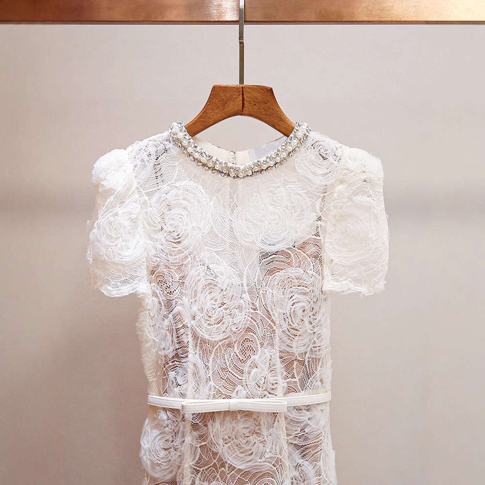 2026 Designer Women's Summer New High end Fashion Heavy Needle Round Neck Lace Medium length Skirt