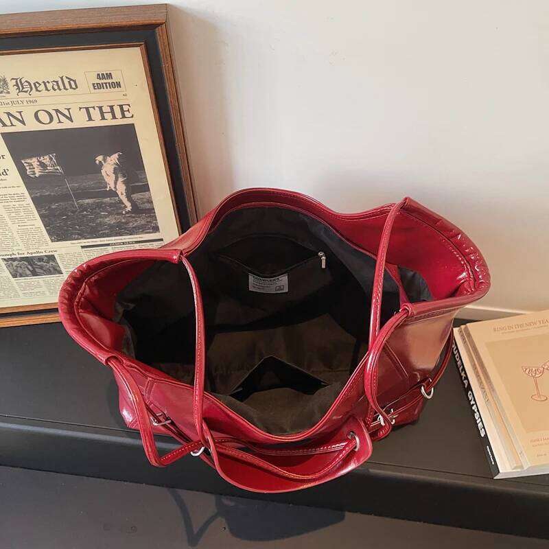 Women's PU Leather Tote Bag Decor Adjustable Strap Large Capacity Casual Daily Shoulder Underarm Bags Simple New Handbag 2026 XJ260306