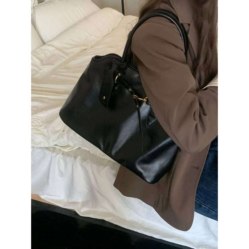 CGCBAG Vintage Designer Luxury Tote Casual Lage Capacity Women's Shoulder Bag Simple Commuting PU Leather Ladies Handbags XJ260306