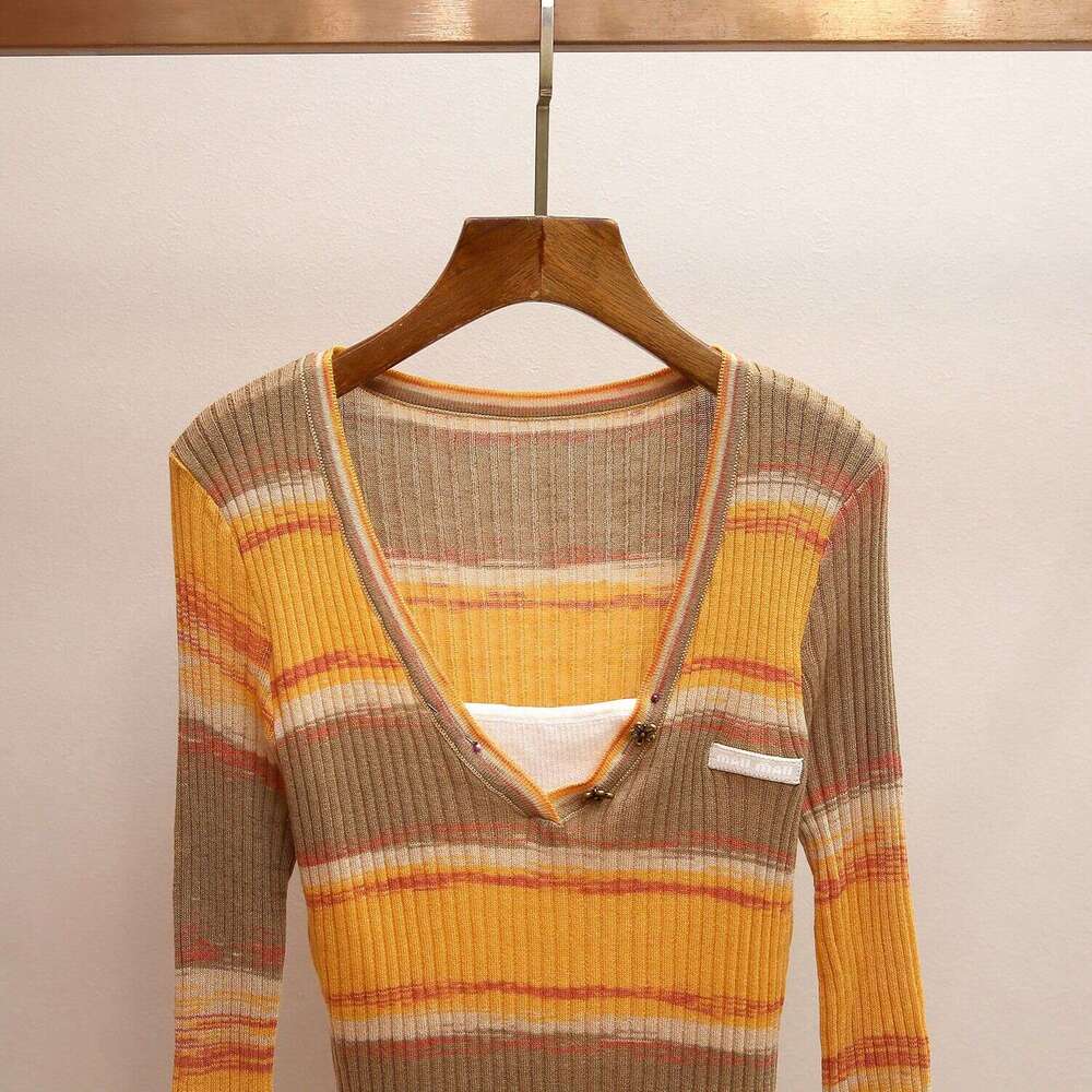 2026 designer high-end women's clothing spring new A12 style French retro fashion slim fit striped long sleeved knitted women's top