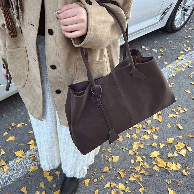 Faux Suede Solid Color High Quality Fashionable Versatile Handbag Women's Large Capacity Winter Daily Shoulder Bag XJ260306