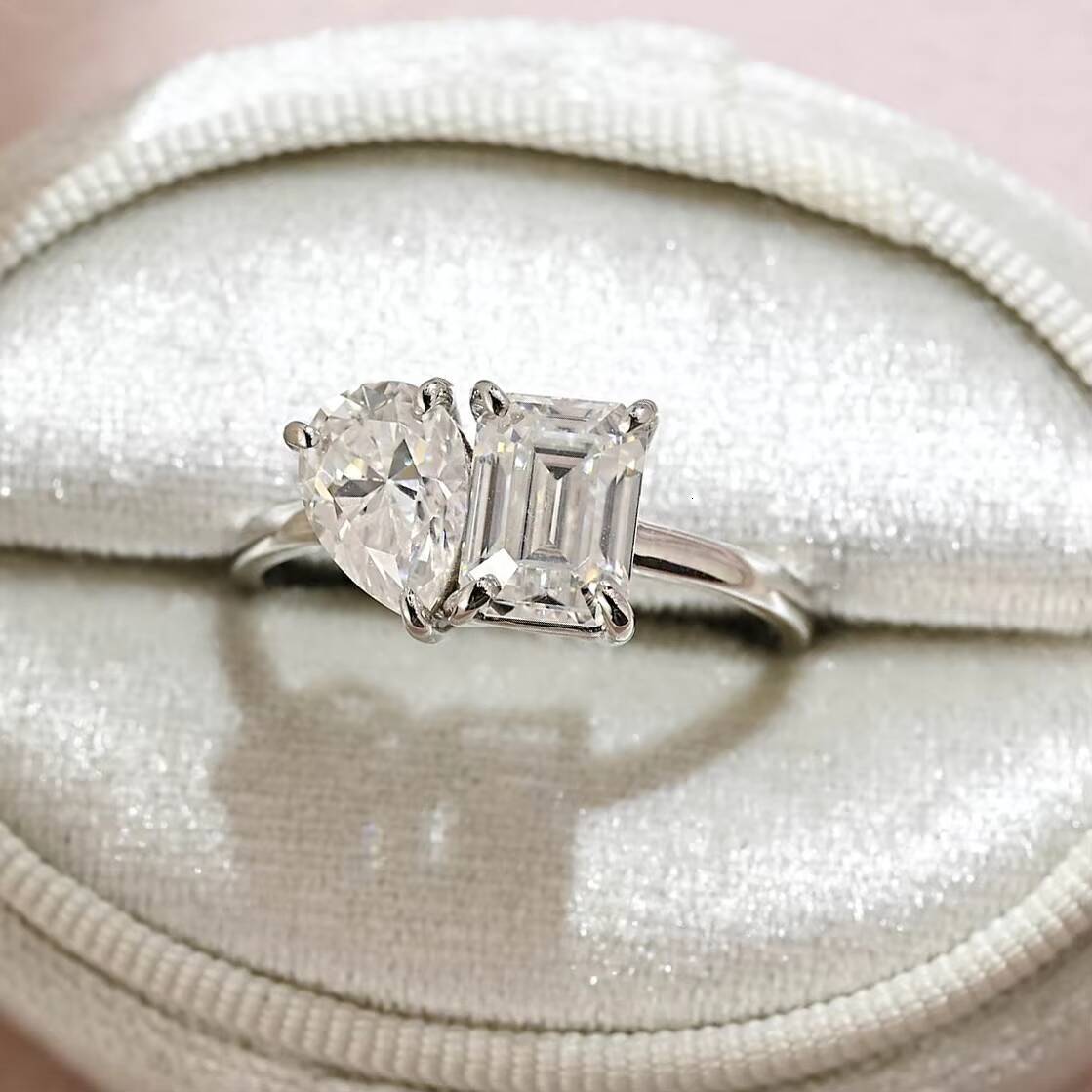 MaiYi Toi Et Moi Pear and Emerald Cut Moissanite Ring 14K Yellow Gold Rose Gold Diamond Ring for Woman