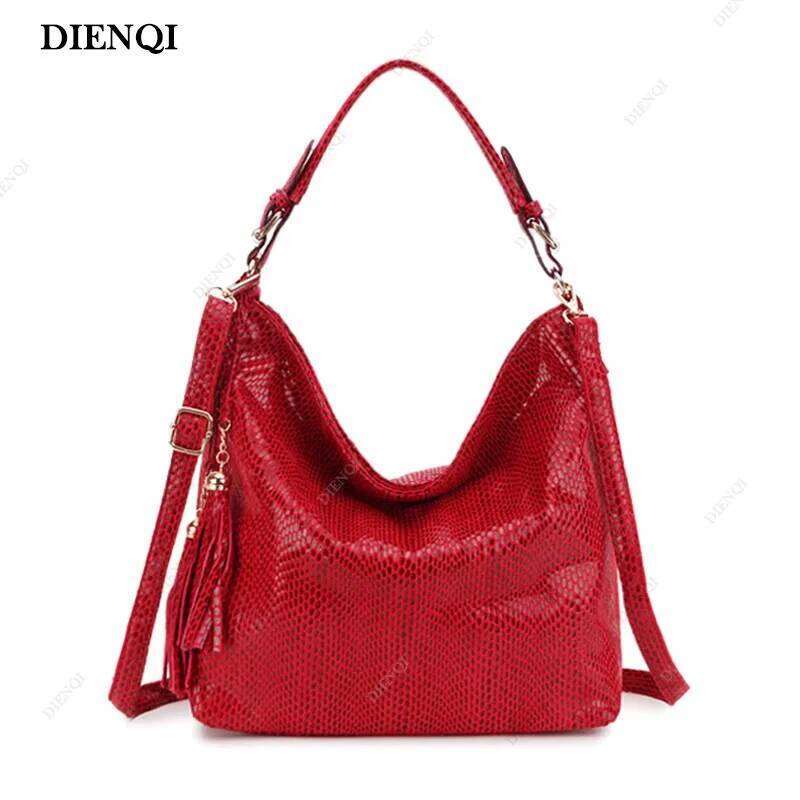 Women Shoulder Girl Handbag Hobo Tassel Big Black Ladies Hand Bag Female Casual Multifunctional Crossbody Bags for Woman XJ260306