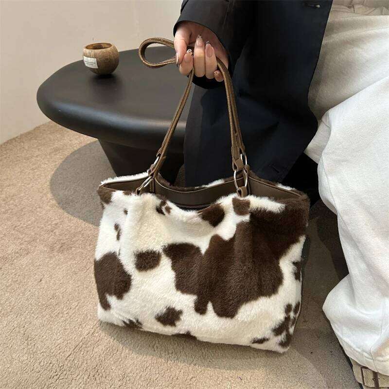 Large Capacity Shopper Bags For Women Winter Travel Tote Cow Printing Plush Shoulder Bag Ladies Handbag Designer Bolsos XJ260306